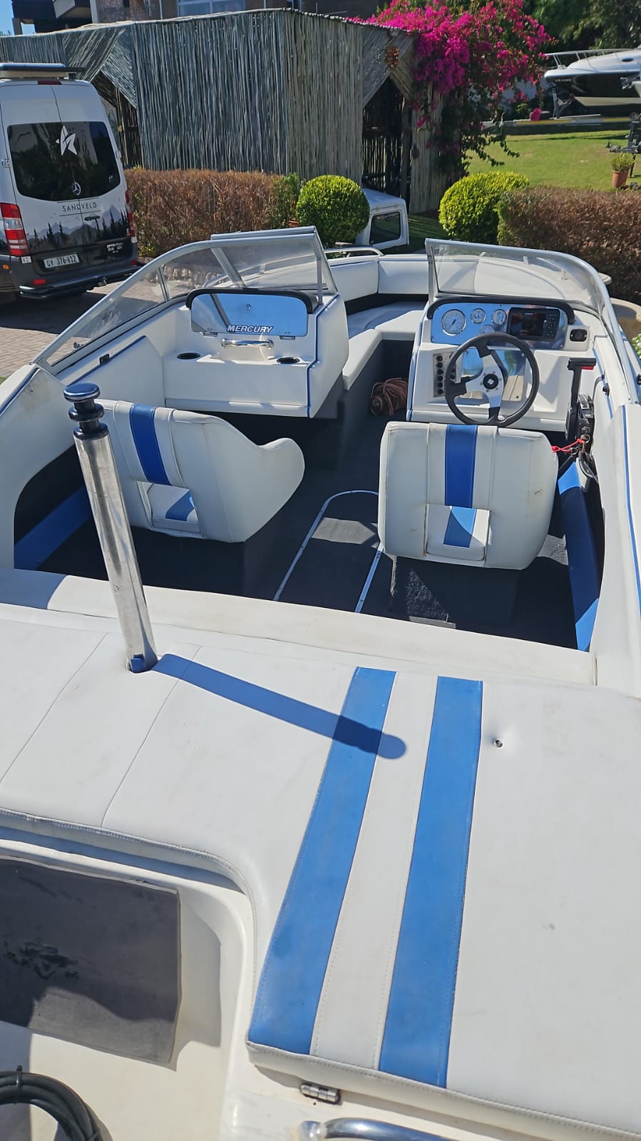 2007 Countess with 175hp Mercury EFI - Image 5