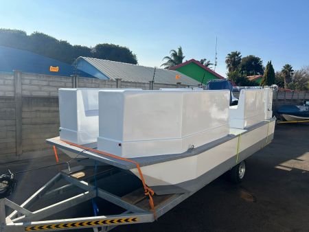 2025 J-Bay Adventure Barge