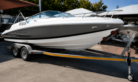 2015 Regal 2250 Cuddy Cabin Powered by 5.7L Mercruiser V8 350 MAG MPI with Bravo 3 Gearbox