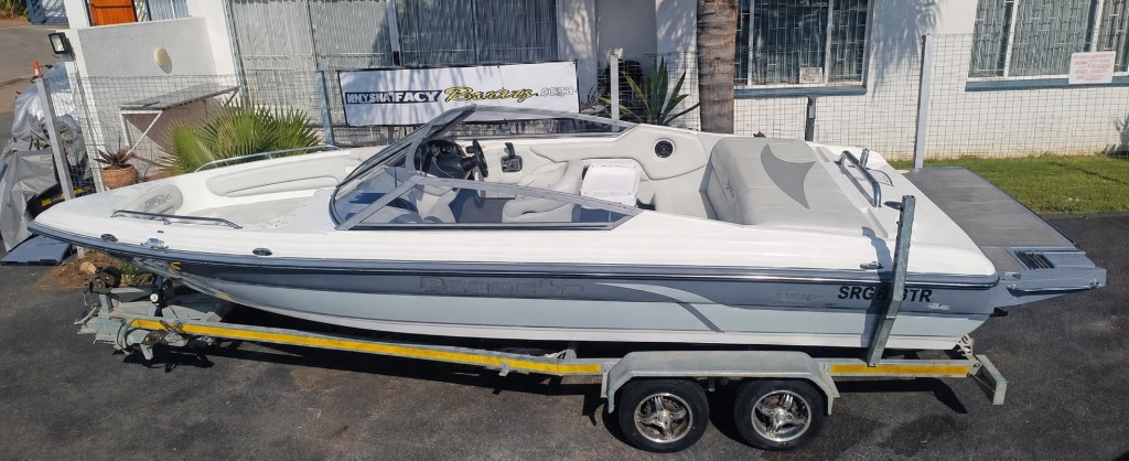 2010 Panache 2250 Powered by Volvo Penta 5.7L V8 GXi and Volvo Penta SX Gearbox