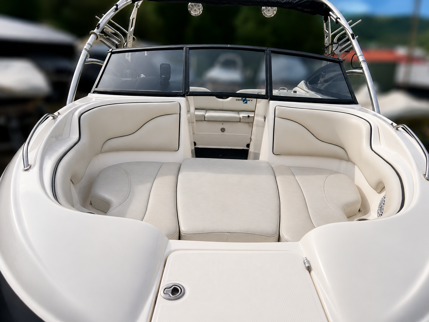 2016 Odyssey 650 Powered Volvo Penta 5.7L V8 GXi and Volvo Penta SX Gearbox - Image 20