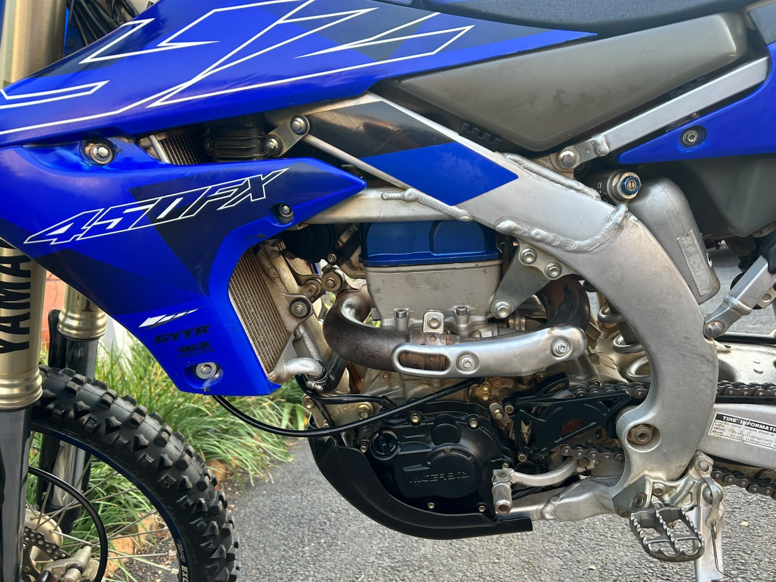 2022 Yamaha YZ 450 FX - Image 6