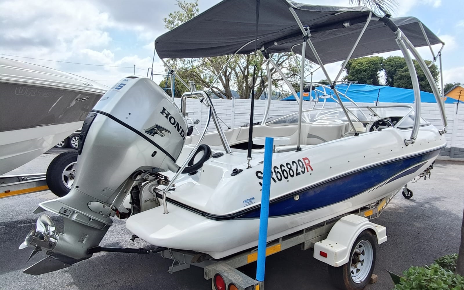 2008 Sundowner 190 Powered by 135hp Honda 4- Stroke DOHC, 16-Valve, In-Line 4-Cylinder Motor - Image 6