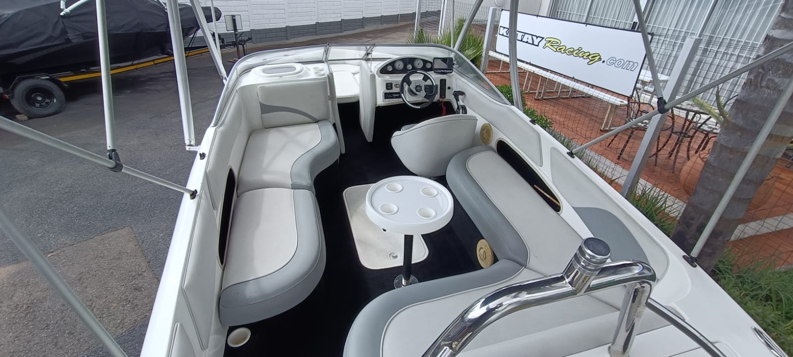 2008 Sundowner 190 Powered by 135hp Honda 4- Stroke DOHC, 16-Valve, In-Line 4-Cylinder Motor - Image 8